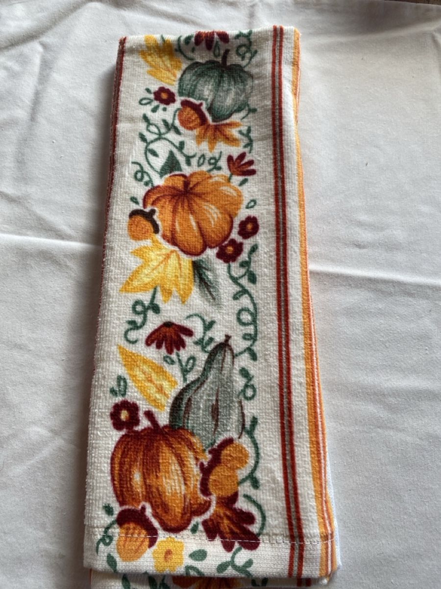 Komplettküchen: Fall Kitchen kitchen Towel, Pumpkins and Stripes – Neu und originalverpackt aus Buttikon SZ von Maxwelltime