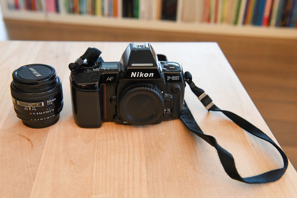 Nikon: Nikon F-801s Price Guide: estimate a camera value
