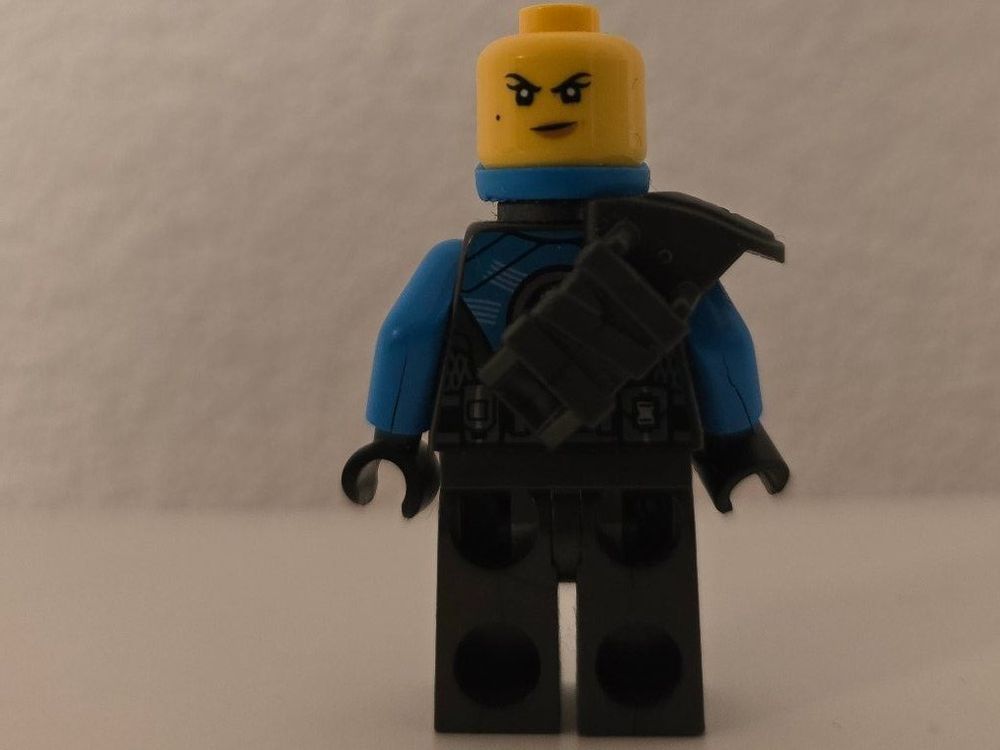 Lego Jouets: Lego Ninjago Geheimnis der Tiefe / The Island Nya njo njo683 – D'occasion à Suhr par fuva23 1