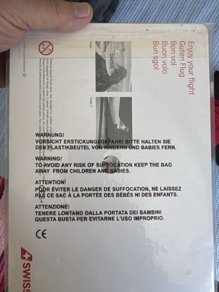 Altro in Cosmetici & Cura: Souvenir-Set Swiss/Flughafen ZH – Usato da Schaffhausen venduto da Reporter 1