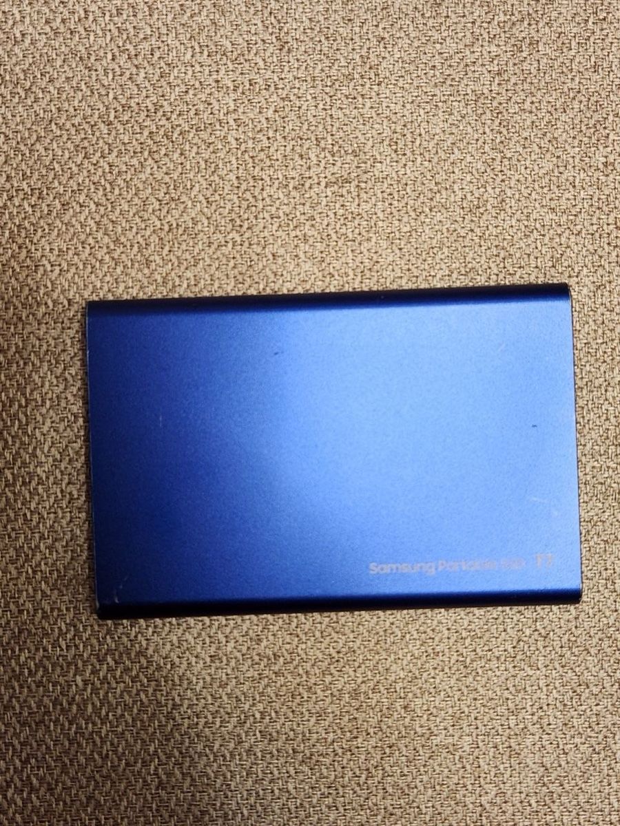 Samsung Harddisks: Samsung SSD T7 1TB – Gebraucht aus Einigen von iva_86t8 1