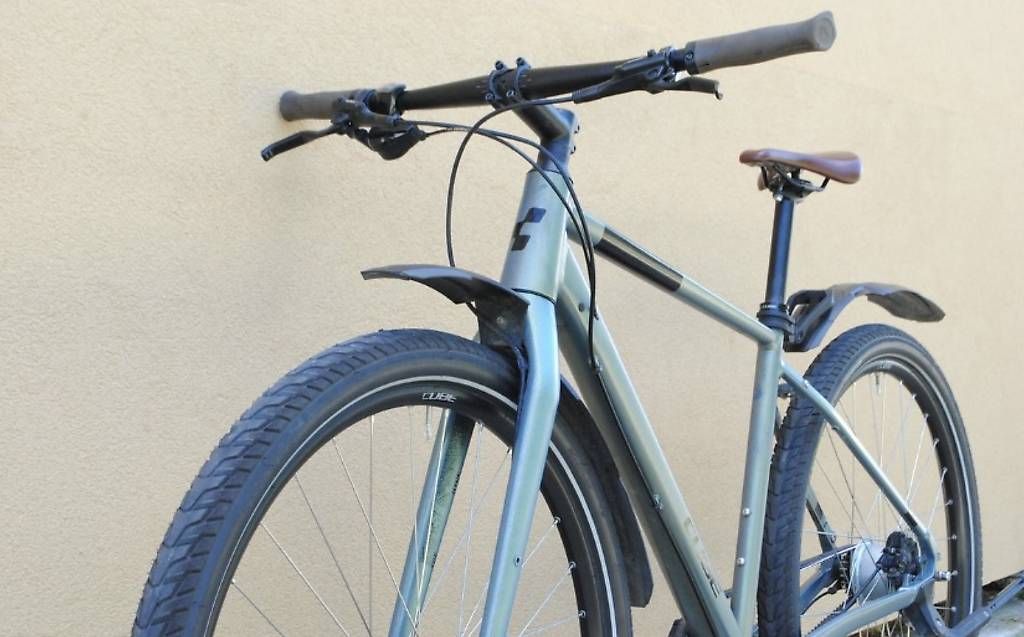 Cube Biciclette: Cube Hyde Pro (urbain sportif) – Usato da Le Grand-Saconnex venduto da VincentVaz 2
