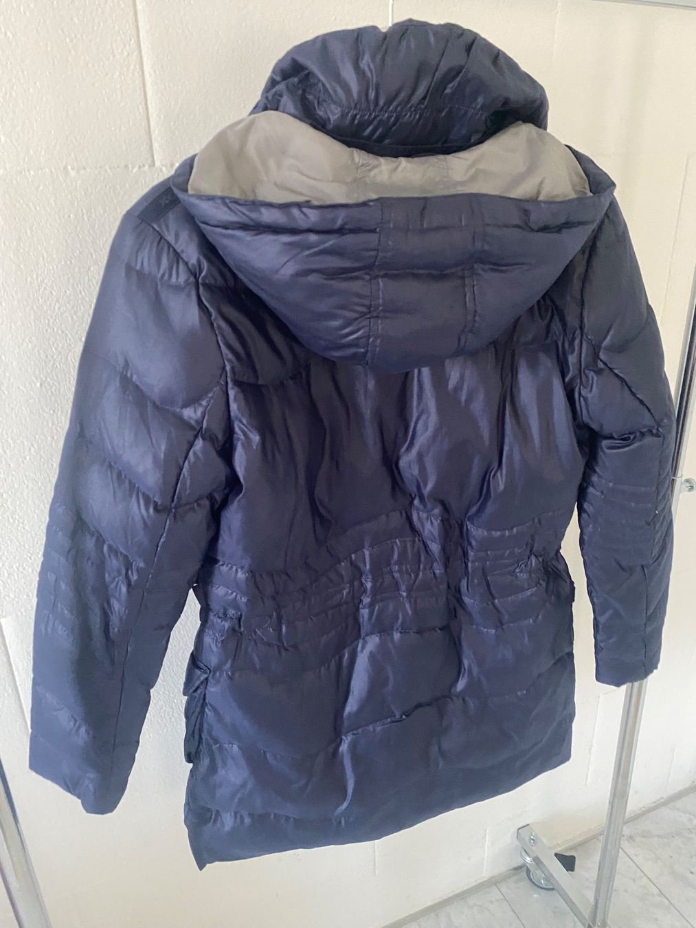 Geox Jacken & Mäntel: Geox Steppjacke dunkelblau – Gebraucht aus Bürglen TG von Seepferdli 1