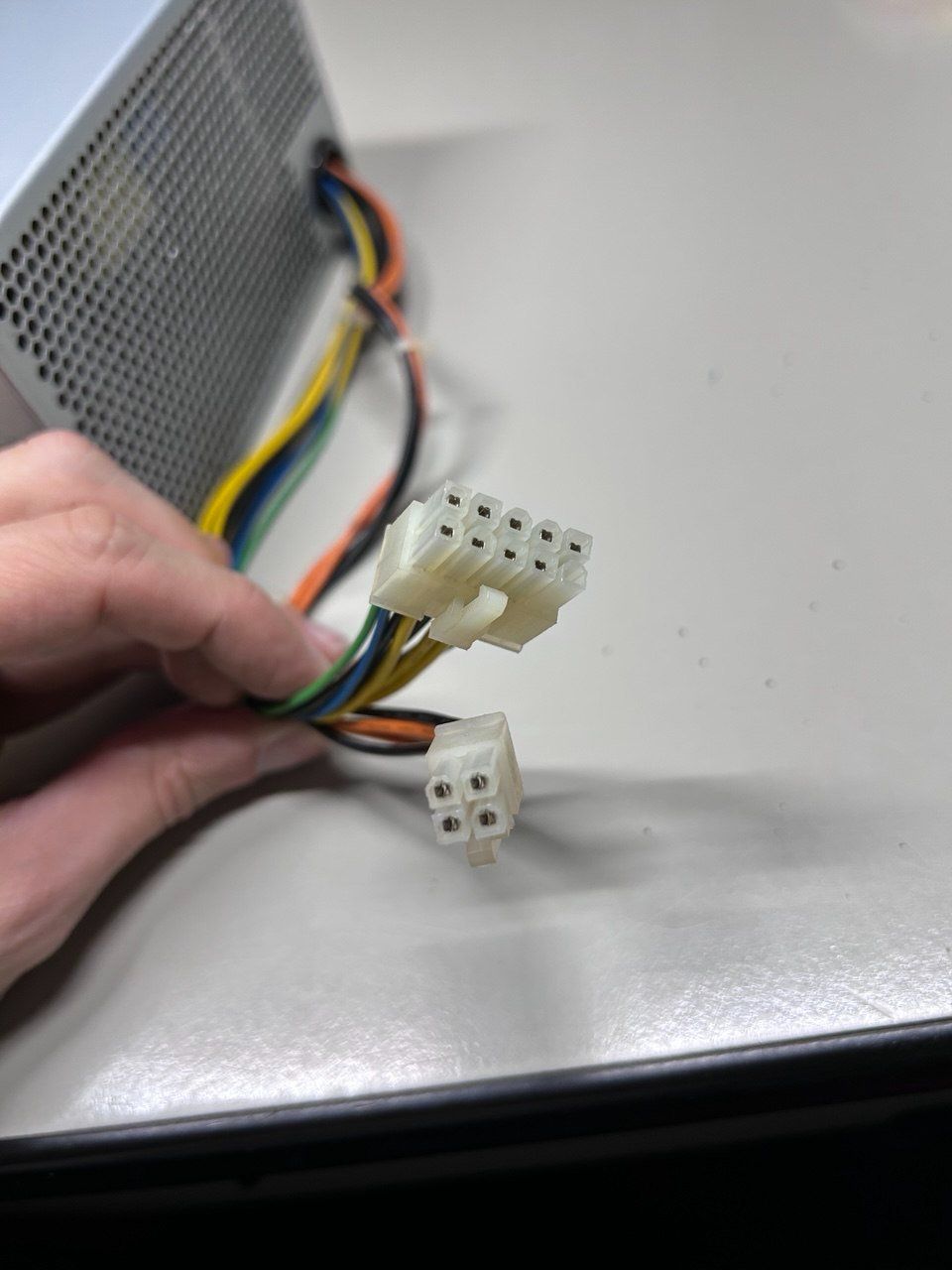 Componenti elettronici: Alimentatore modello FSP250-30AGBAA - PC – Usato da Giubiasco venduto da LorisVale 2