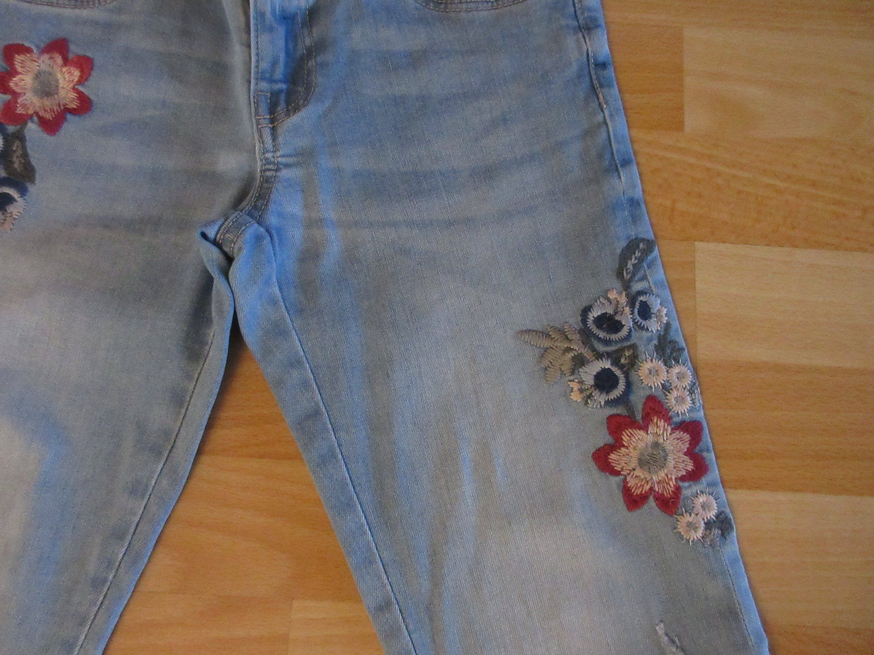 Pantaloni: Jeanshose Grösse 152 – Usato da Kaisten venduto da renault015 2