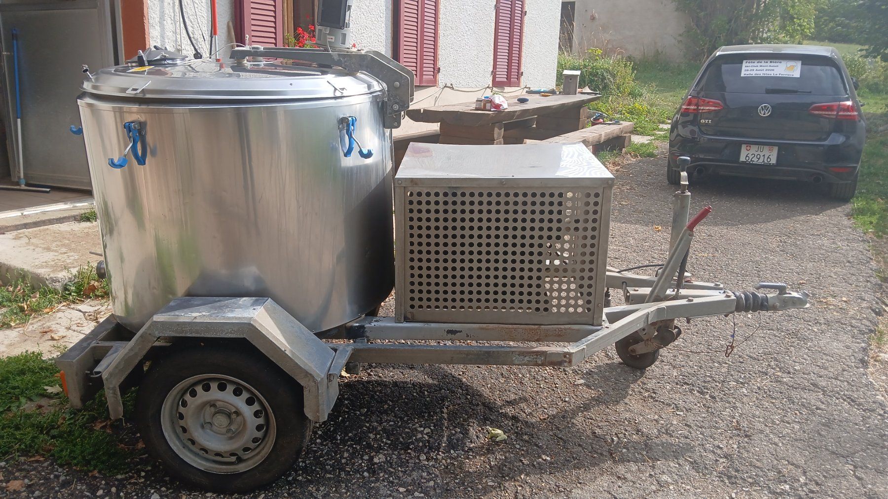 Tecnica di mungitura: Tank à lait – Usato da La Ferrière venduto da Avecent