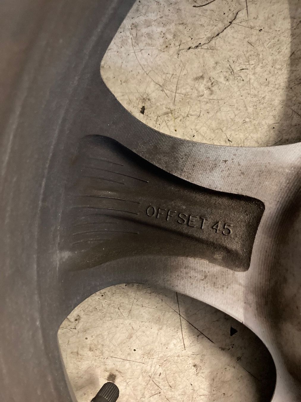Suzuki Pneus & Roues: Suzuki Swift Sommerräder – D'occasion à Zullwil par Jeep-Toledo 4