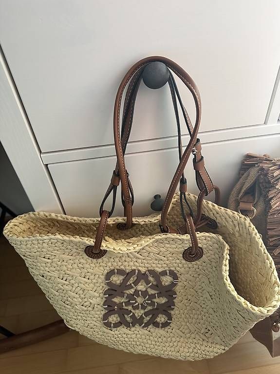 Guess Sacs femmes: Handtaschen Guess 3 stuck – D'occasion à Dielsdorf par emi_2zsk 3