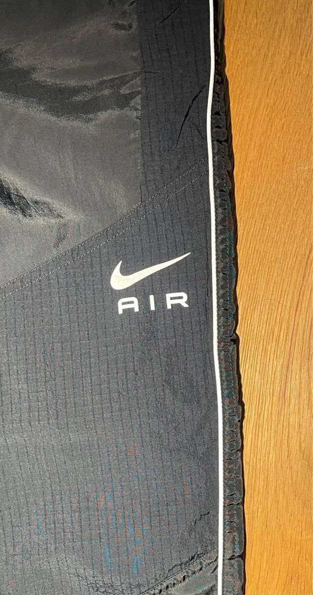 Nike Pantaloni: Nike Trainerhose schwarz – Usato da Altendorf venduto da Kabuzze 2