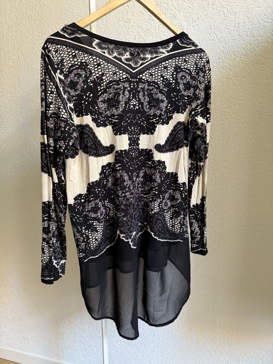 Pullover & Sweatshirts: Pull tunique beige/noir Derhy, t.L/40 – Gebraucht aus Tavannes von Thriftshop 1