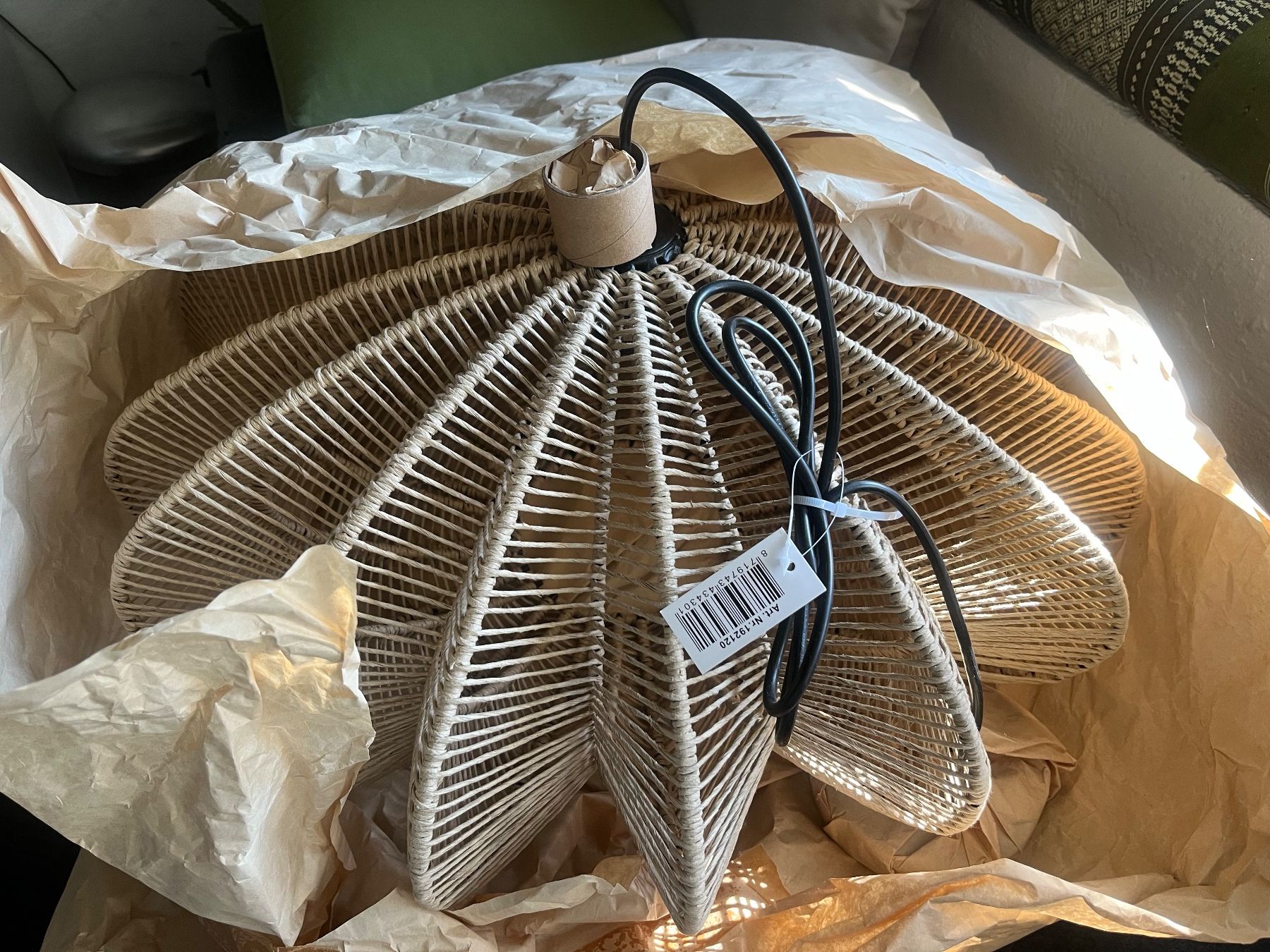 Kronleuchter & Deckenlampen: Rattan Deckenlampe naturfarben – Neu und originalverpackt aus Wallisellen von nad_2yyv 2