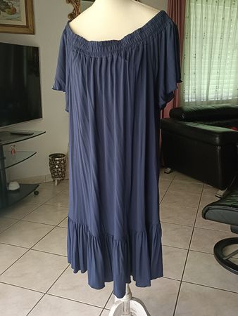 Sommer Kleid blau Grösse 44 Neuwertig