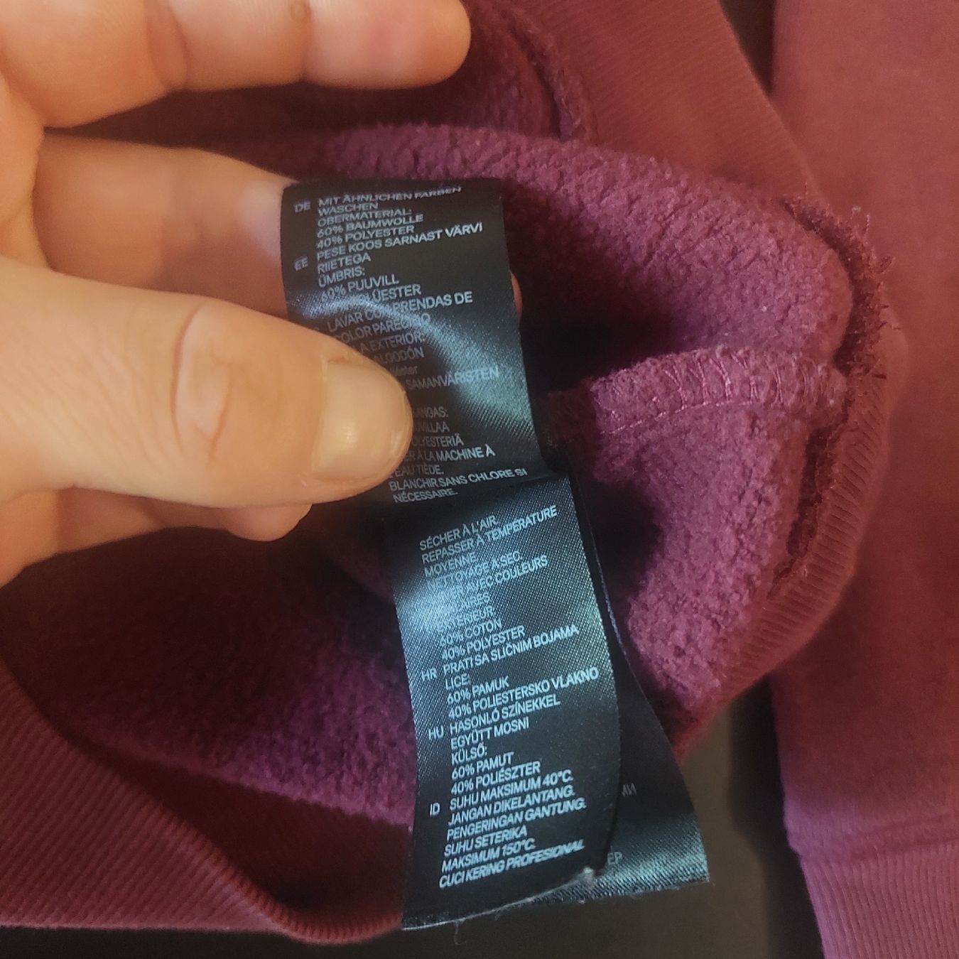 H&M Maglioni & Felpe: Pull bordeaux H&M, taille S comme Neuf – Nuovo (secondo la descrizione) da Martigny venduto da ValentinClosuit 2
