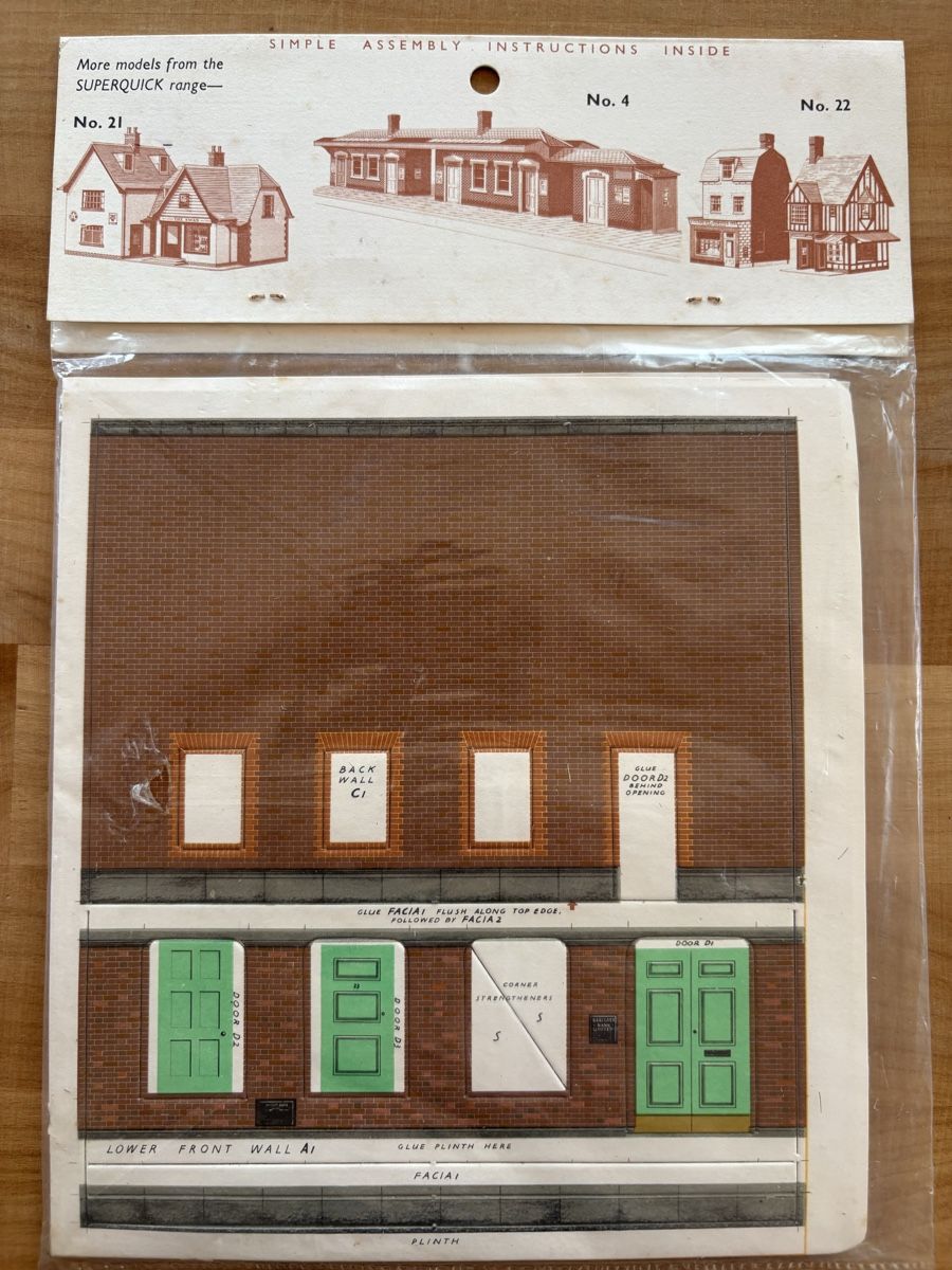 Kit bricolage: Bastelbogen Haus / Gebäude – Nuovo e nell'imballaggio originale da Rümlang venduto da SchumBru10 2
