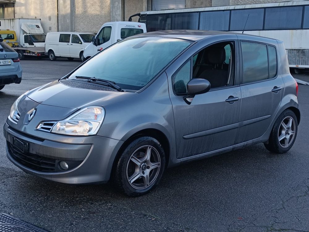 Renault Modus*Automat Problem*Ab 1 SFR*100000km*2015*Defekt (Gebraucht ...