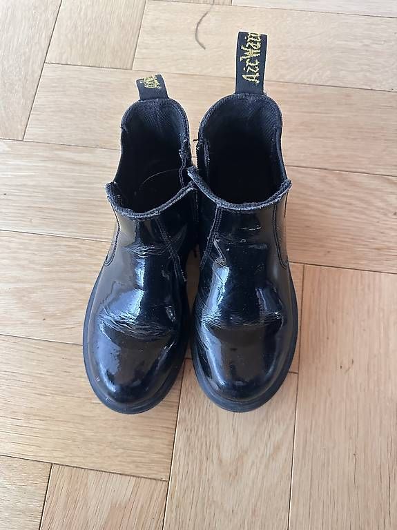 Chaussures filles: Chaussure fille T33 – D'occasion à Belmont-Lausanne par ste_b56g 1