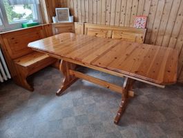 Eckbank mit Tisch aus Ahornholz von Micasa – mit Stauraum &