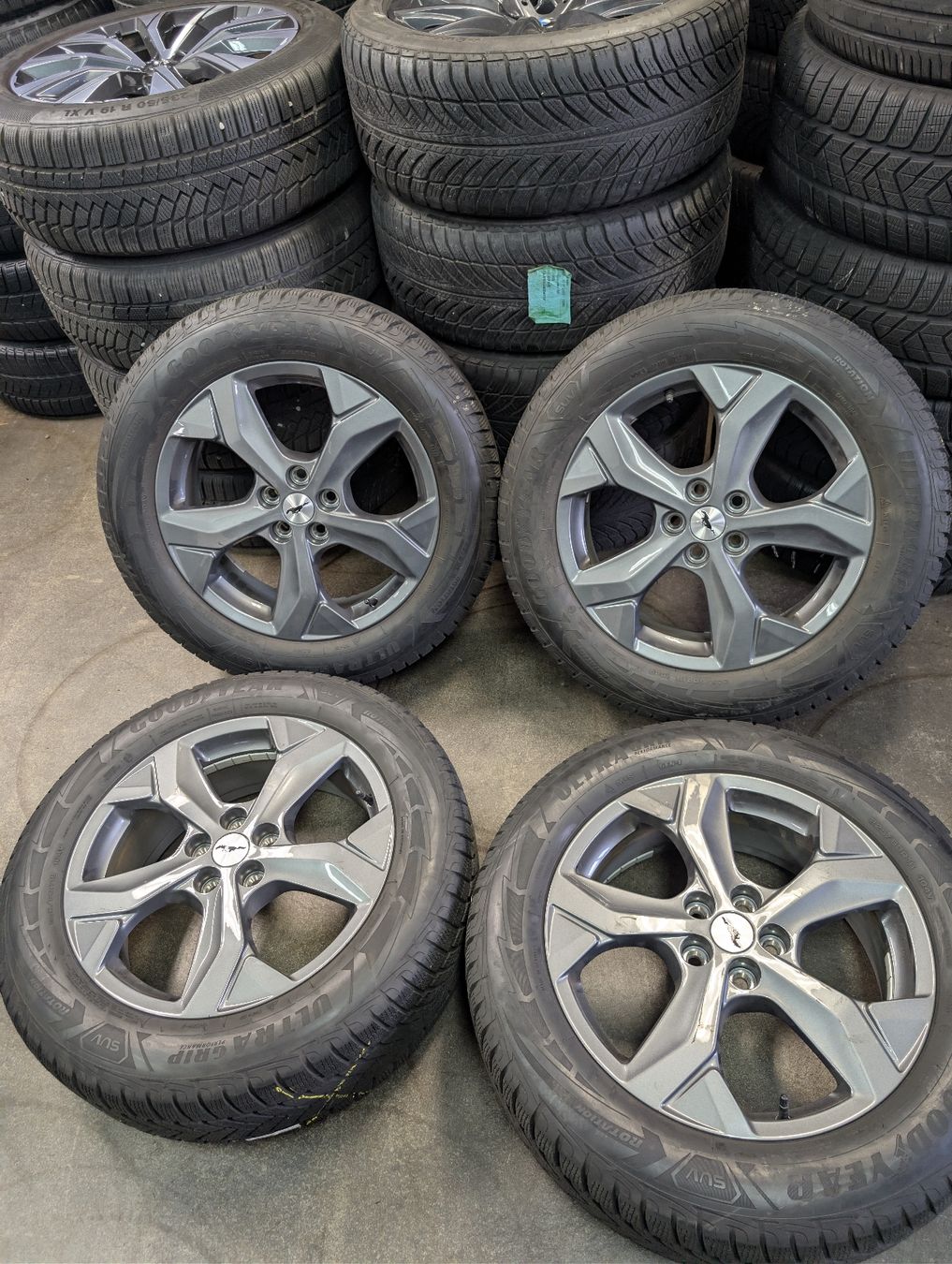 Jantes: Ford Mustang Felgen  – D'occasion à Dürrenäsch par Pneu-Idris