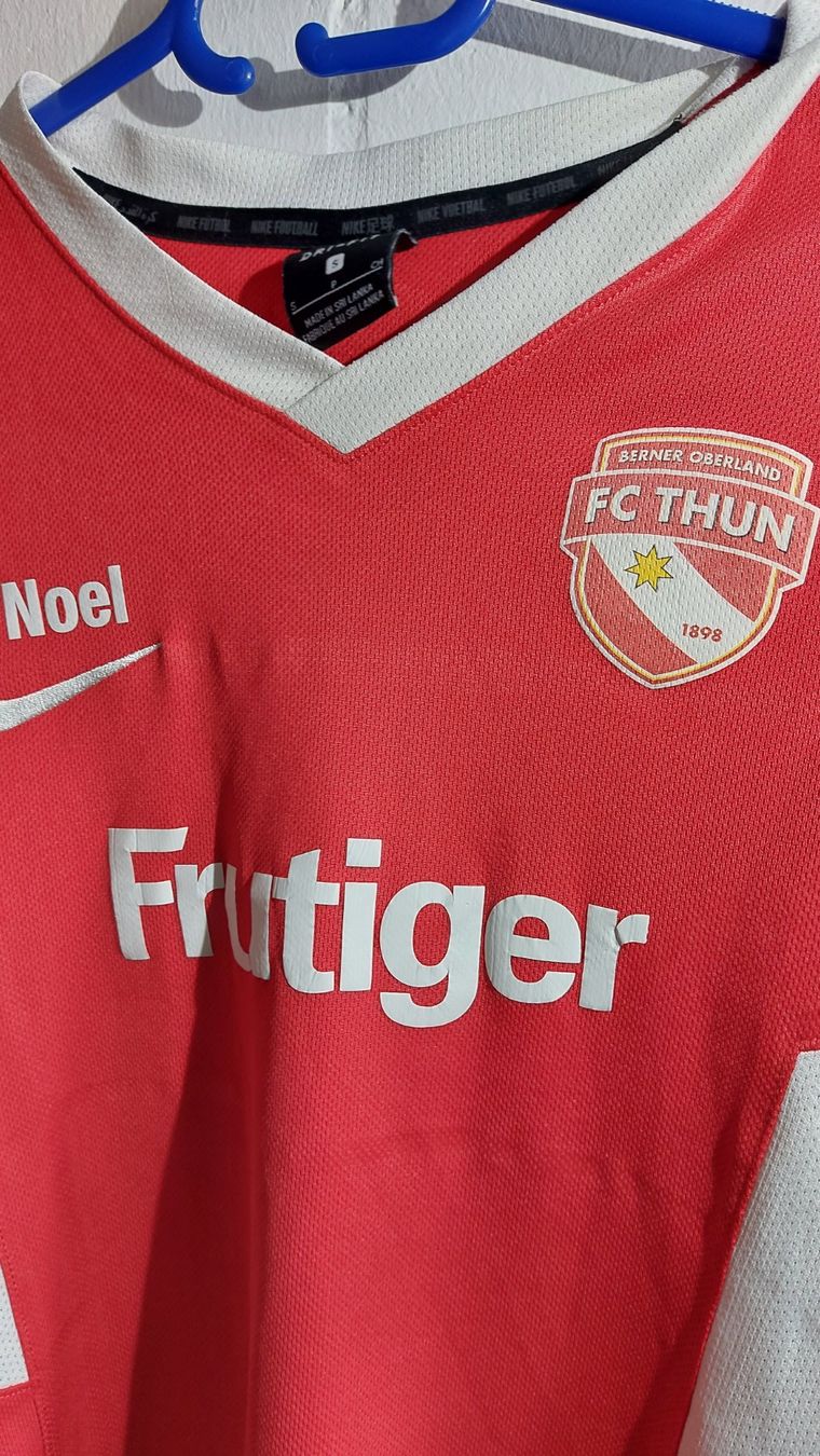 Nike Maillots de corps & Pantalons: FC Thun Trikot 2017/18 Gr. S "NOEL" – D'occasion à Hedingen par Turicun25 4