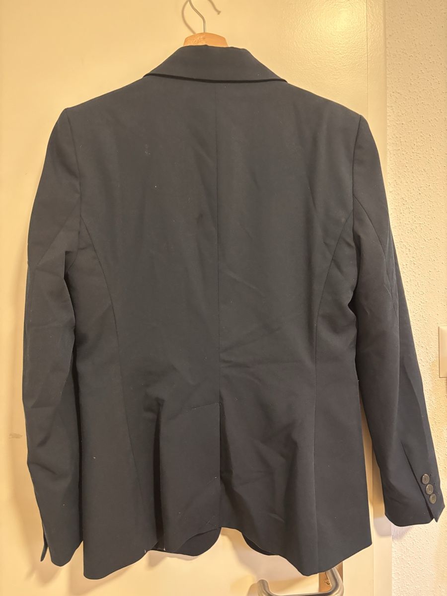 Mango Jacken: Mango Navy Blazer Size L – Gebraucht aus Biel/Bienne von chauthu1 1