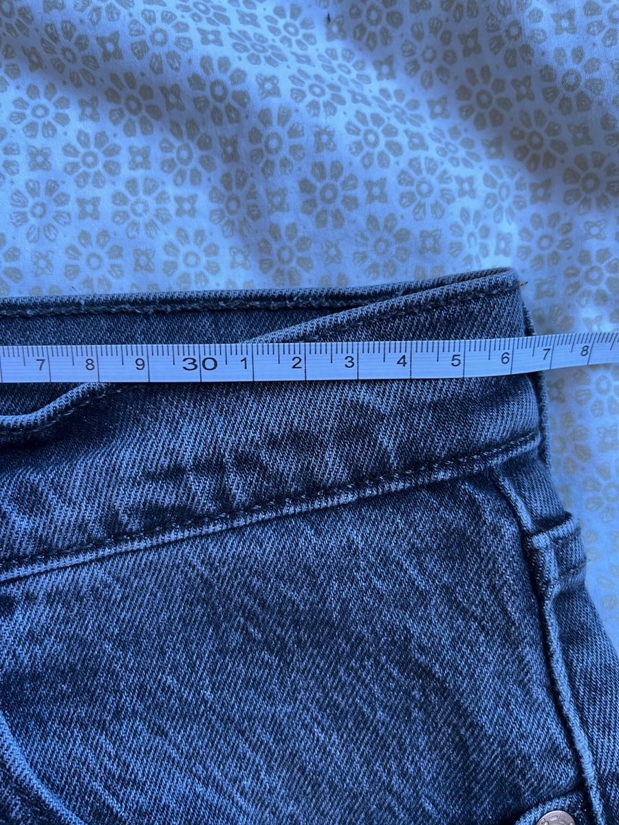 Levi's Jeans: Levi's 501 Jeans, Grösse W26 L26 – Usato da Biel/Bienne venduto da nurrund 4
