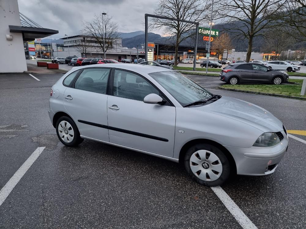 Seat Ibiza 1.4 16V - ab Platz