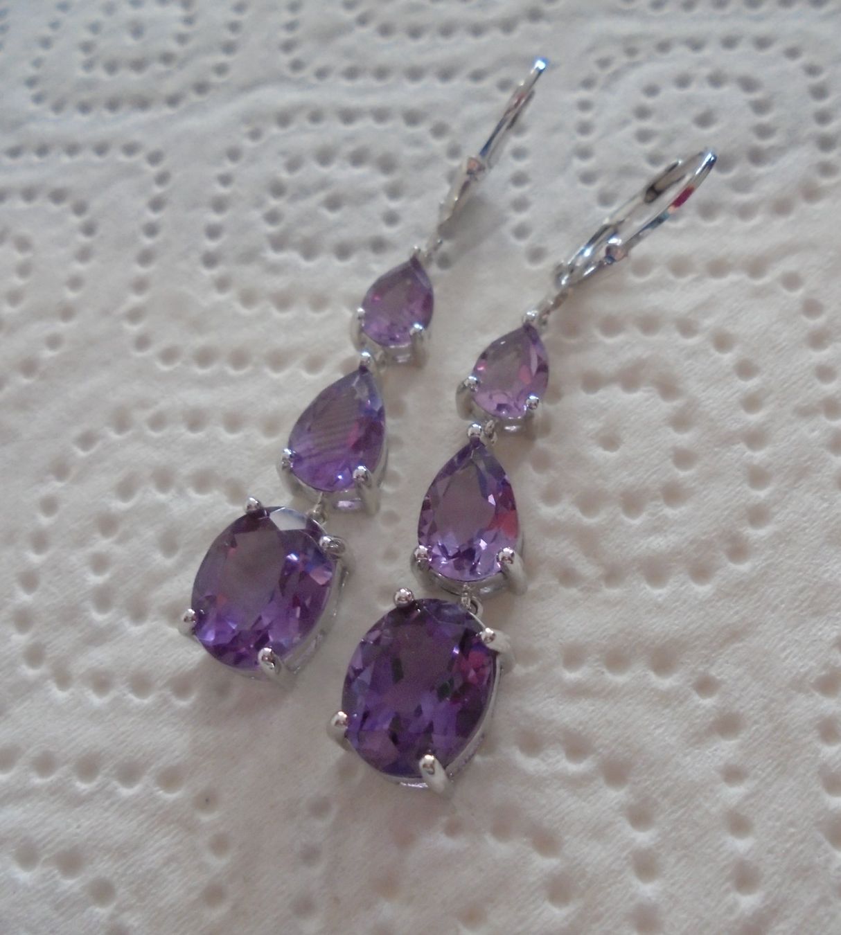 Orecchini pendenti & Orecchini a lobo: Echtschmuck: Amethyst-Silberohrringe – Nuovo (secondo la descrizione) da Zuchwil venduto da maumauchi 4
