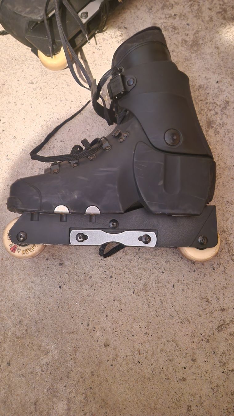 Patins à roul. & inline: Freestyle Inlineskates (Gr. 42) – D'occasion à Bern par Sygma_Rim 2