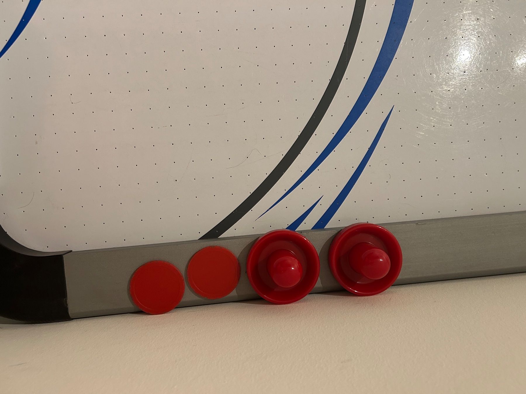 Giochi: Air-Hockey-Tisch – Usato da Bottmingen venduto da Mauricio 4