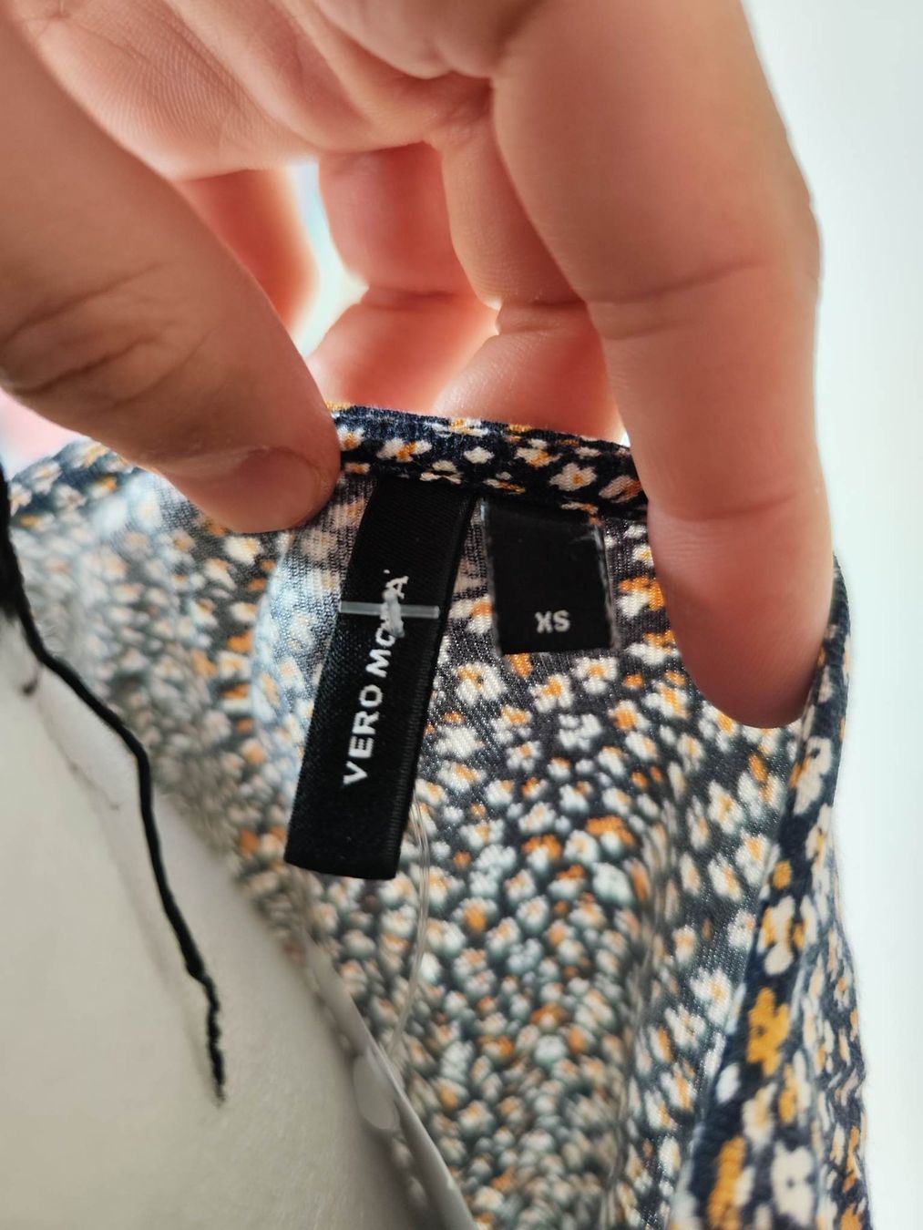Vero Moda Chemisiers: Bluse Vero Moda S/XS – D'occasion à Riehen par edu_92w7 5
