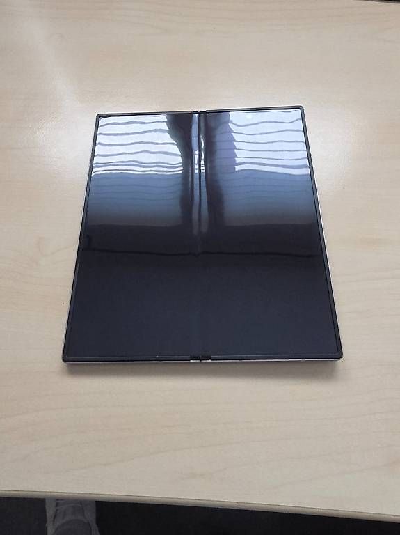 Samsung Telefoni cellulari / Smartphones: Z FOLD 6 , 512 GB – Usato da Bettlach venduto da Raumdesign01 1