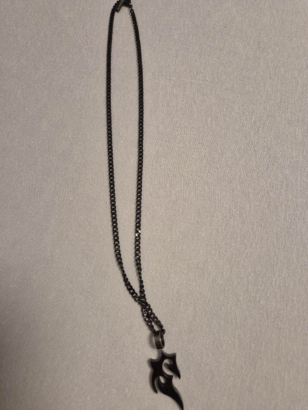 Colliers: Kette mit Anhänger – D'occasion à Altstätten SG par Shila8schwarz 2