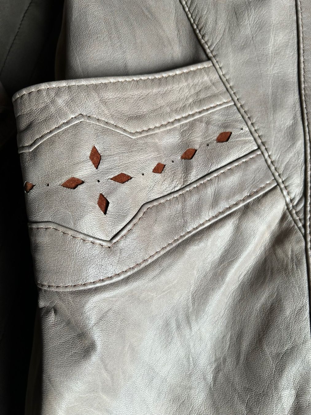 Giacche: Damenlederjacke lang – Usato da Aadorf venduto da gico03 3