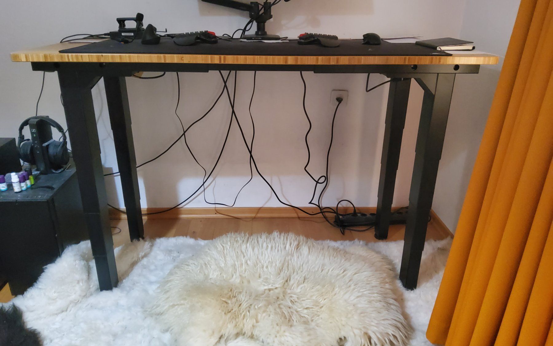 Schreibtische: Lowdesk Open – Gebraucht aus Ruggell von Uwe9491