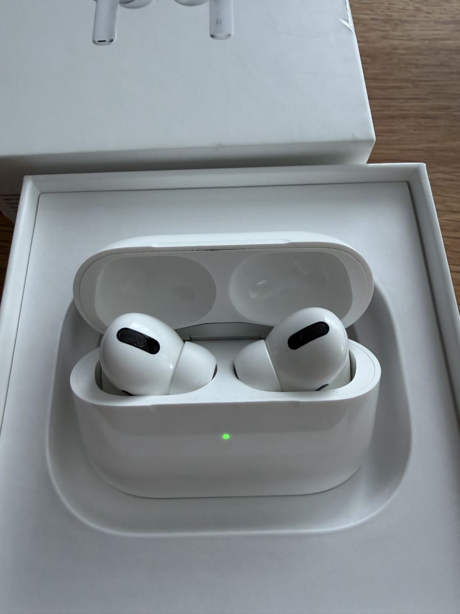 Apple Casques audio: Airpods Pro – D'occasion à Lenzburg par Jet_mir
