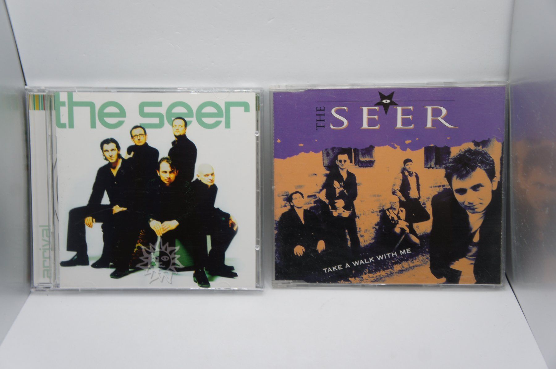 CD: 2 CD The Seer - Arrival + Take A Walk With Me – Usato da Ernetschwil venduto da luisvonerni