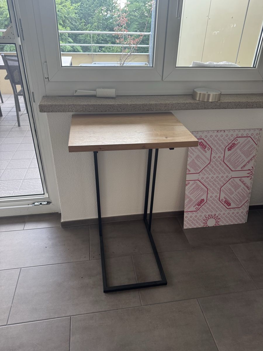 Tische: Beistelltisch – Gebraucht aus St. Gallen von syna_99