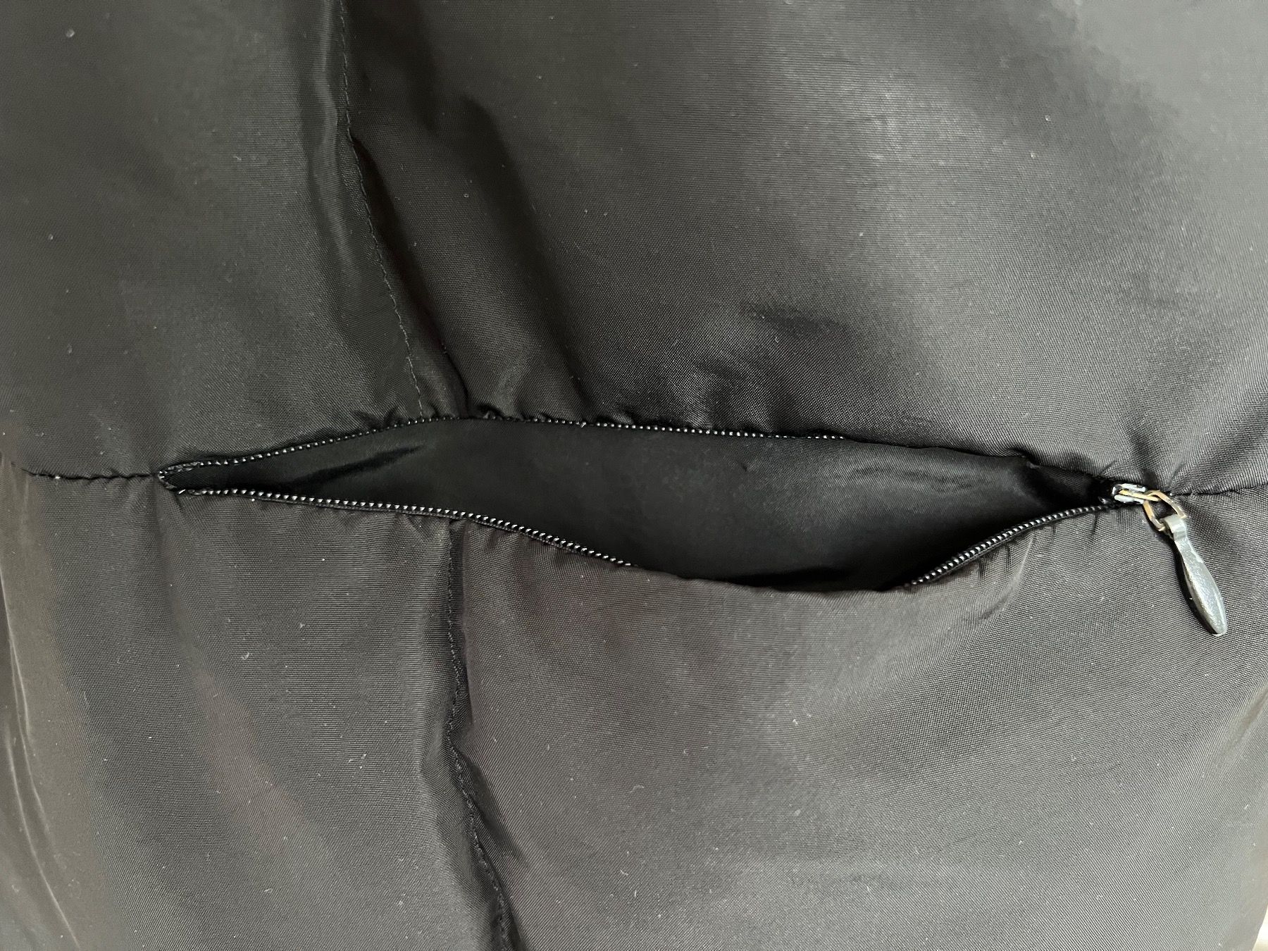 Max Mara Cappotti: Daunen-Wintermantel, Marke Max Mara – Usato da Biel-Benken BL venduto da efd4105 4