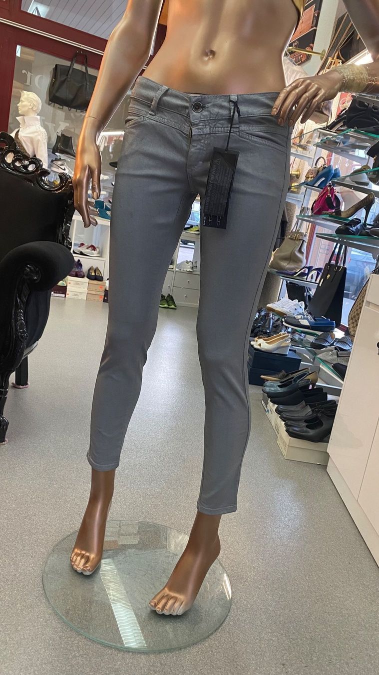 Closed Jeans: Closed Jeans neu – Neu und originalverpackt aus Lachen SZ von HelvetiaLuxury