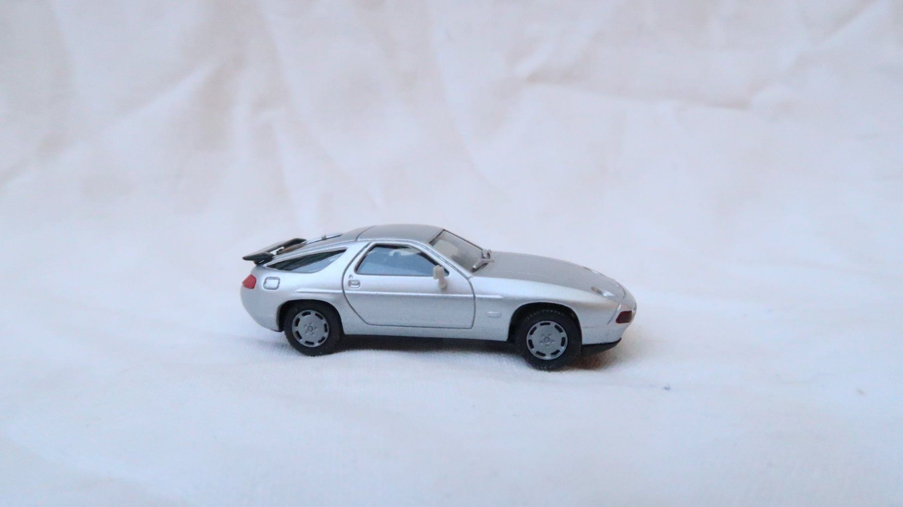 Porsche Modellautos: Herpa Porsche 928 S4 – Gebraucht aus Muttenz von Laeckerlihamschter 5