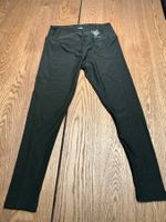 Schwarze Sportleggins Grösse M