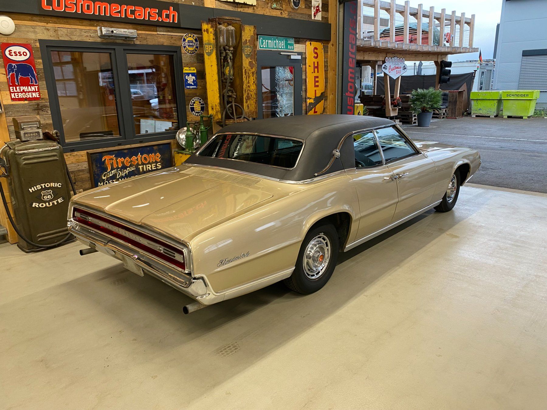 Ford (Usa) Autos: Ford Thunderbird Landau – D'occasion à Rafz par CuCaRafz 2