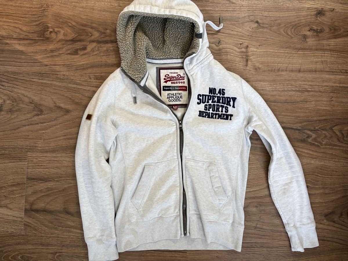Superdry Maglioni & Felpe: Superdry Sweatjacke Kapuze Grösse M – Usato da Ziefen venduto da buyforfree