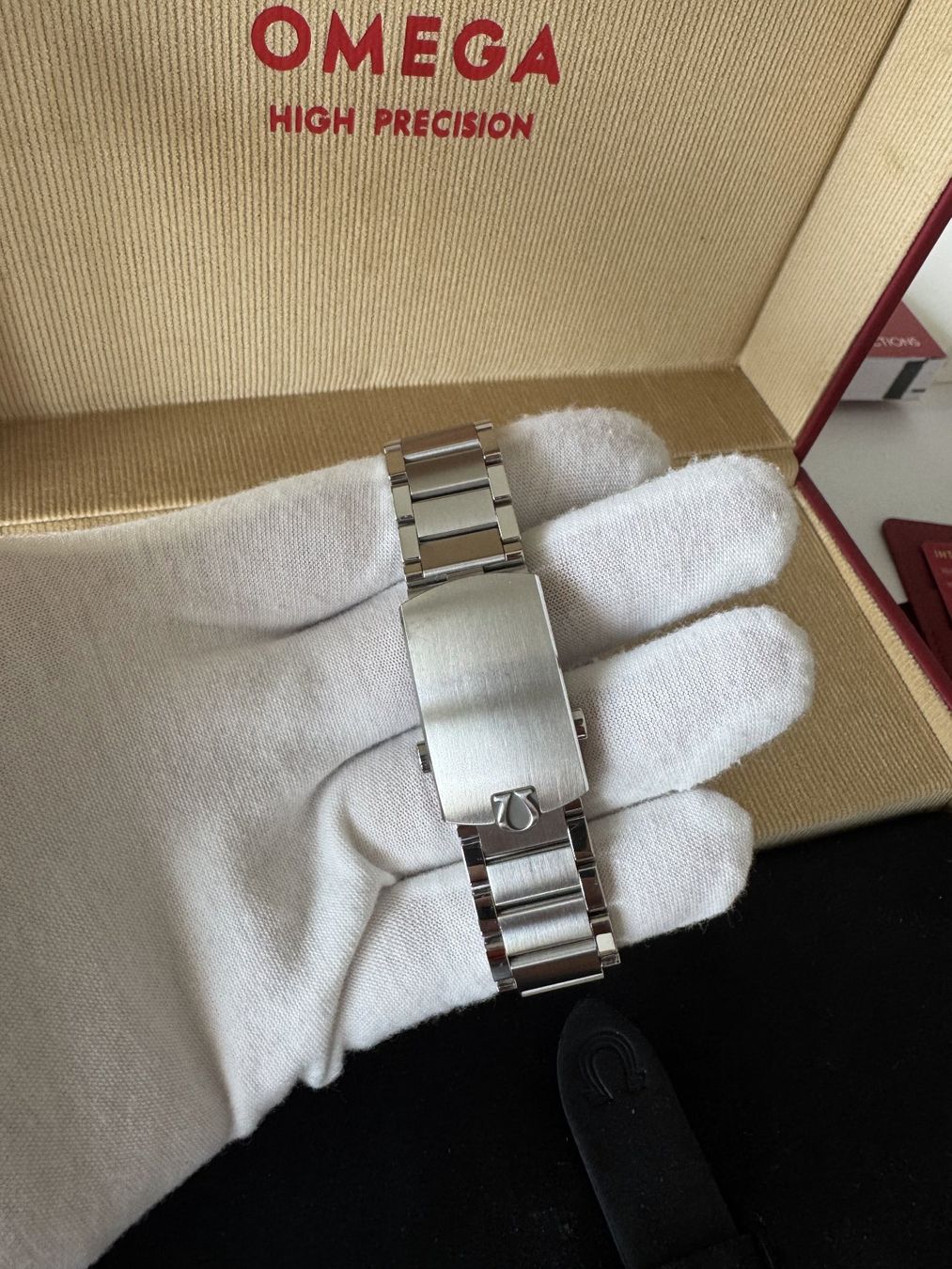 Omega Uhren: Omega Speedmaster Trilogy - Limited Edition - Etat neuf – Neu (gemäss Beschreibung) aus Biel/Bienne von leop93 6