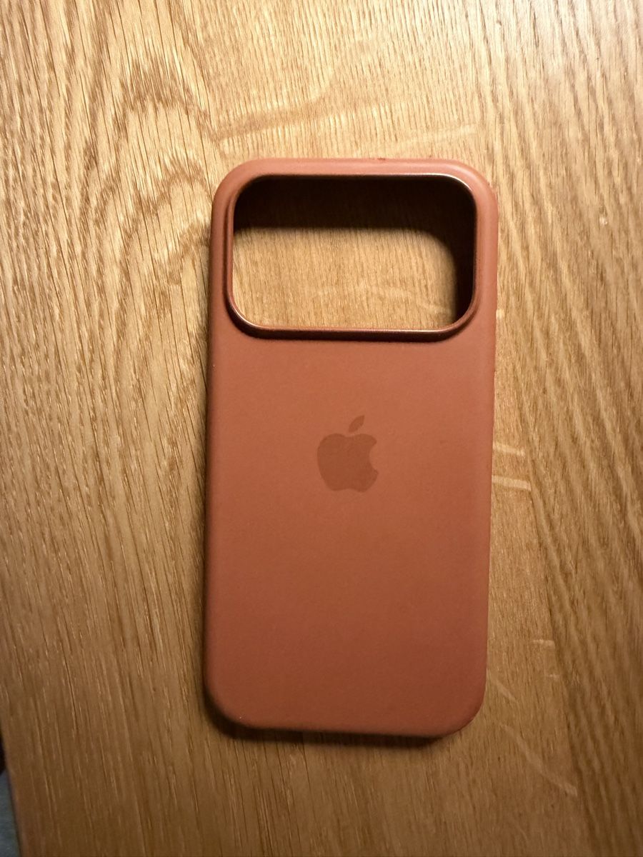 Apple Cover & Protezioni schermo: Original Apple iPhone 15 Pro Case Terracotta – Usato da Zürich venduto da odallas