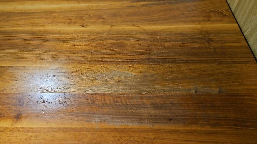Tavoli: Holz-Esstisch – Usato da Schlieren venduto da S.Alee 3