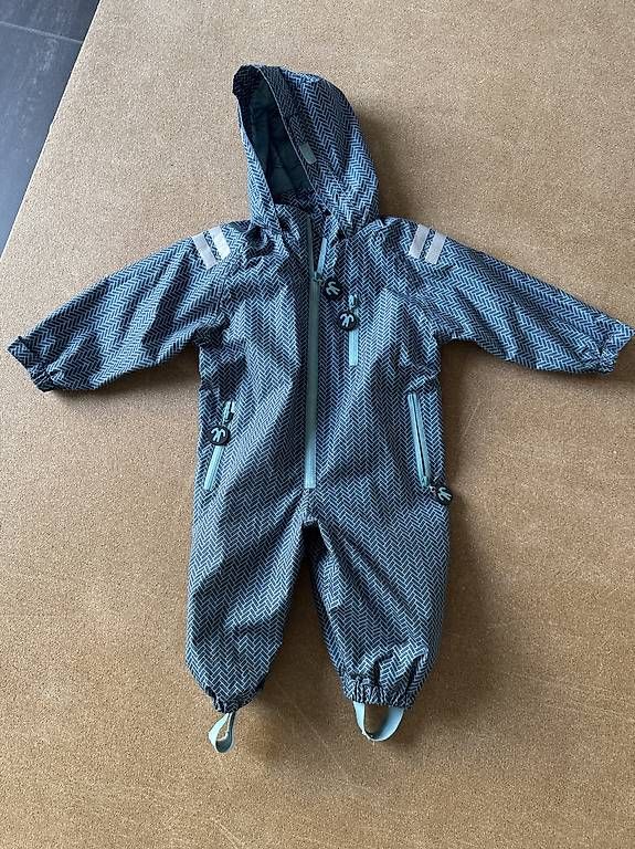 Lots de vêtements: Regenanzug 86-92, blau – D'occasion à Jona par Betty010