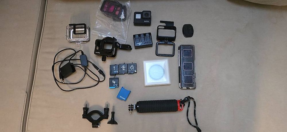 GoPro HERO 7 BLACK inkl. Zubehör incl Small Rig (Gebraucht) in Mägenwil ...