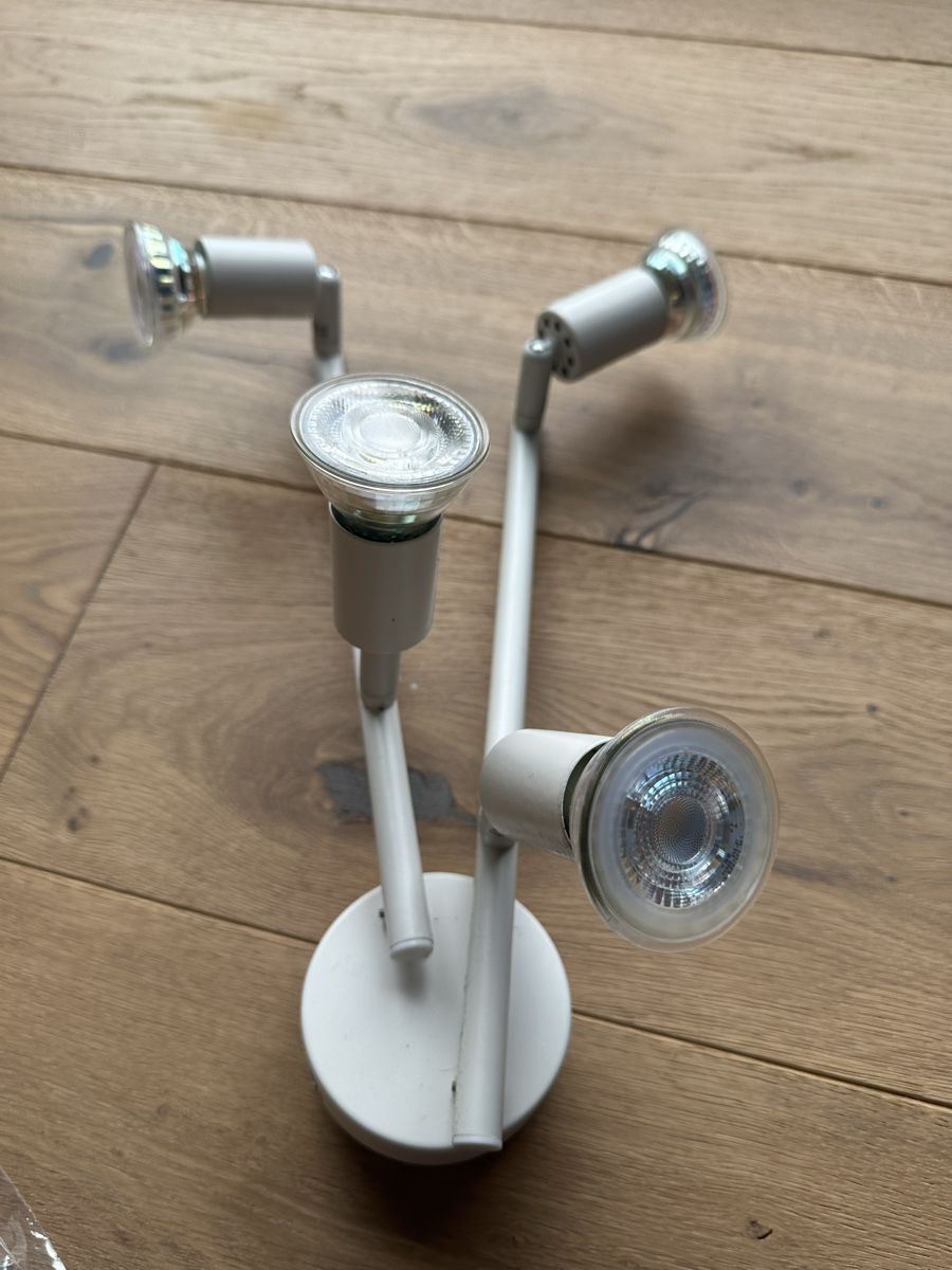 Lampadari & plafoniere: Weisse 4 spot Deckenleuchte - verstellbare Arme – Usato da Pfaffhausen venduto da ser_82yb 1