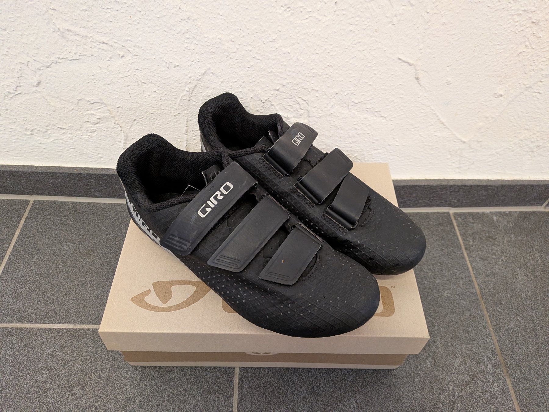 Giro Scarpe da uomo: Giro Veloschuhe Gr. 40 – Usato da Winterthur venduto da lin_kw59